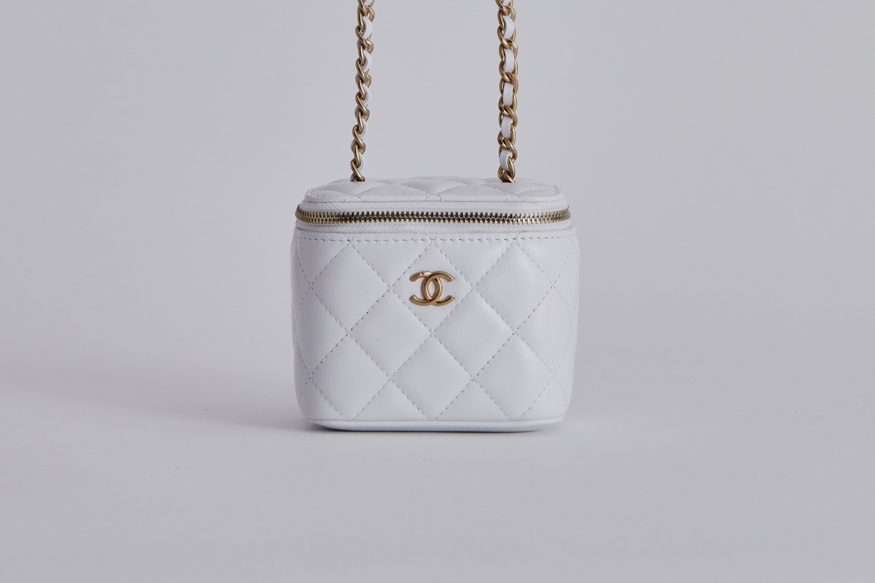 Chanel 21S Iridescent White Mini Flap Rectangle CC Quilted Chain Crossbody  Bag | eBay